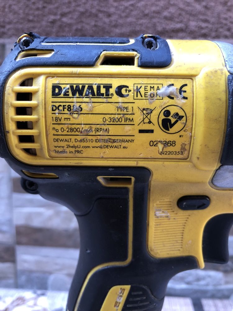 Безчетков Импакт Dewalt