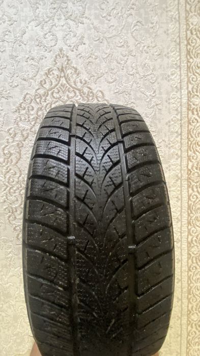 Зимний покрышка