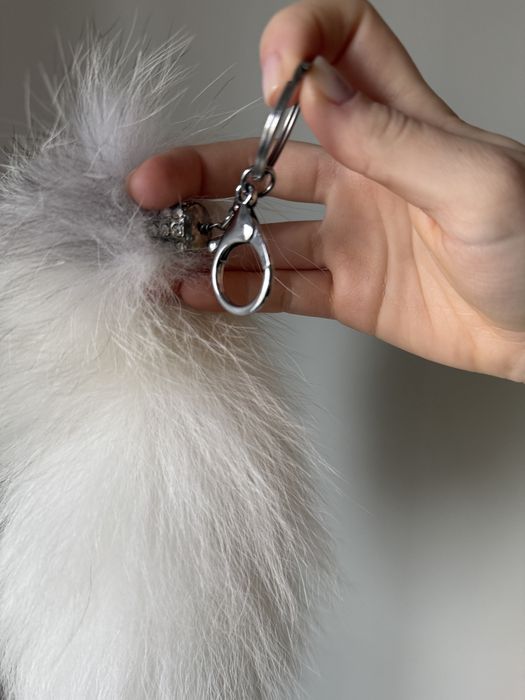 Breloc/ accesoriu pentru geanta din blana naturala de vulpe