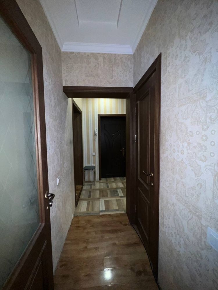 Продется 3-комнатная квартира на БИЙ