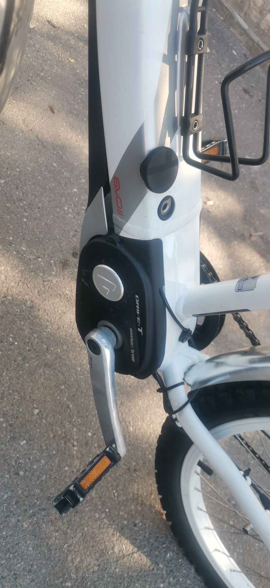 Bicicletă Electrică Bulls Evo 2, IMPECABILĂ