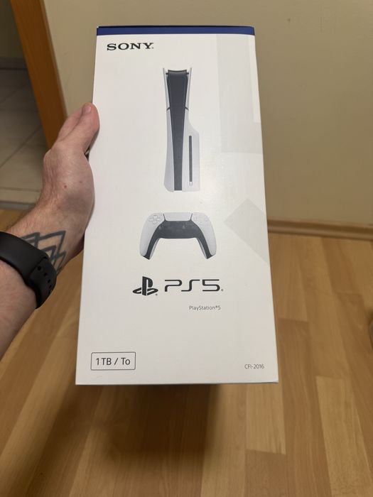 Playstation 5   1Tb disc edition