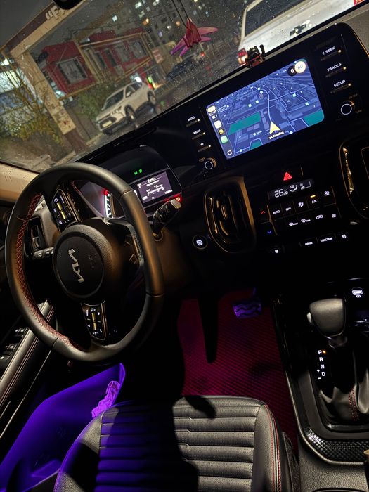 Продам машину Kia Sonet