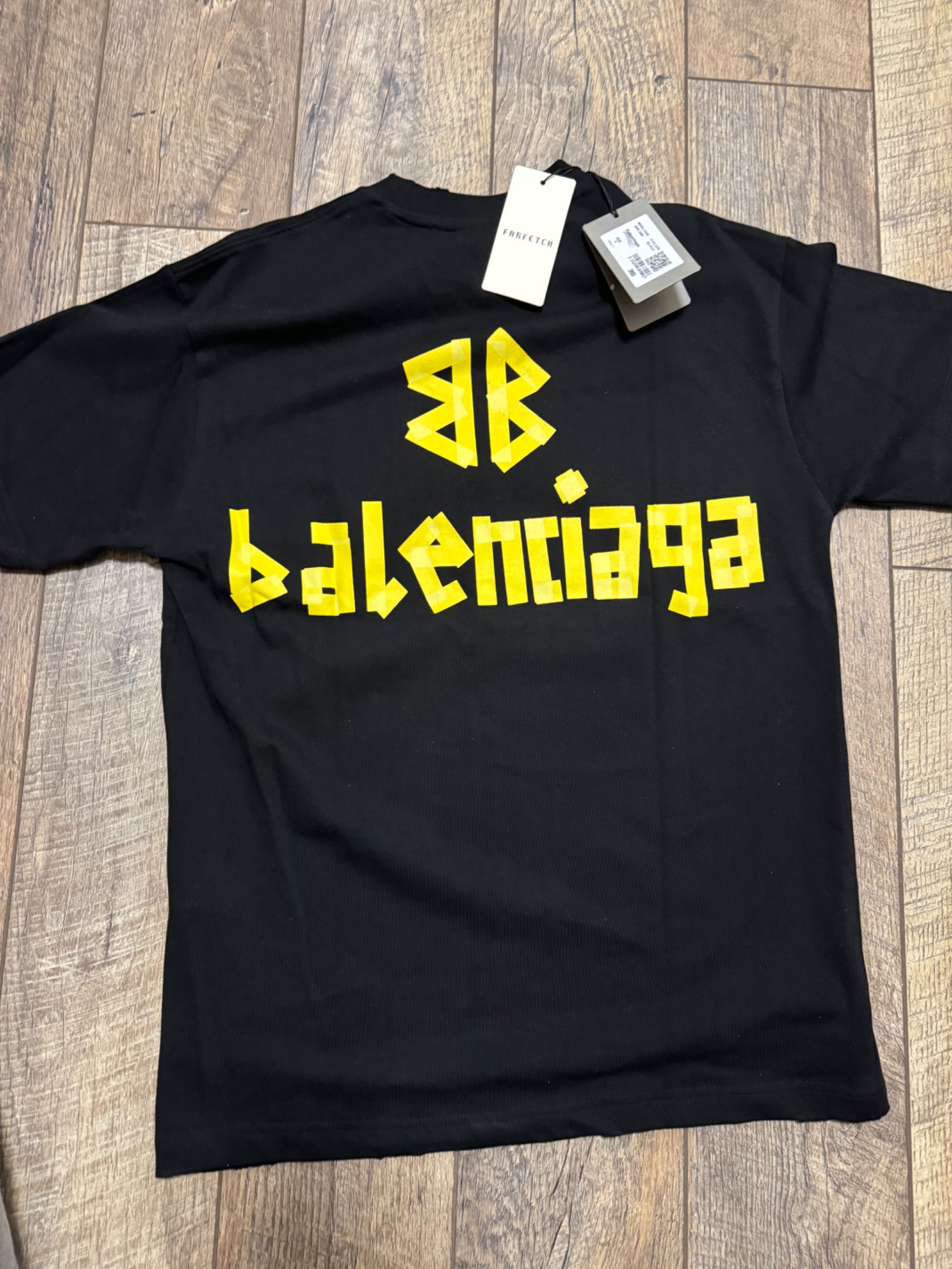 Дамска тениска balenciaga