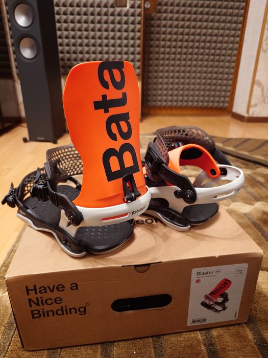 Крепления Bataleon Blaster AsymWrap Neon Red/White