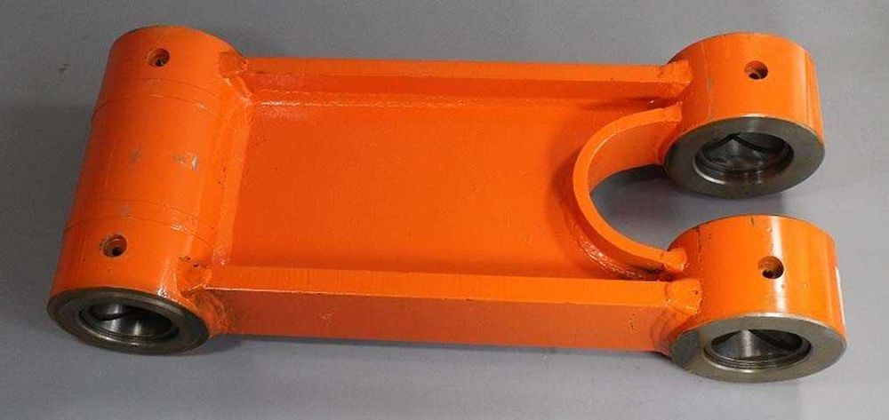 Трапеции тяги ковша на спецтехнику caterpillar hitachi hyundai