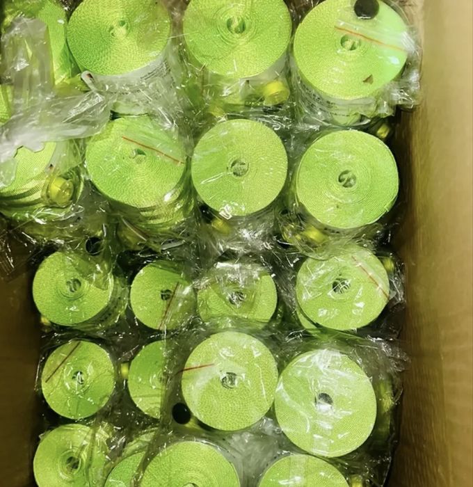 Цветни колани за кола