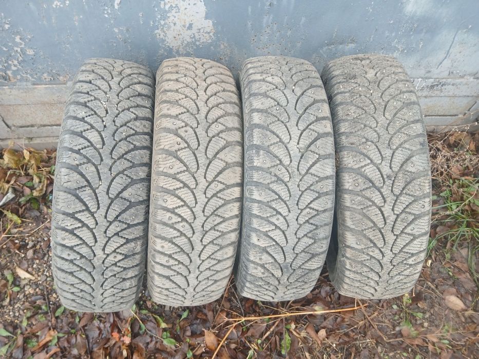 Продам зимние шины