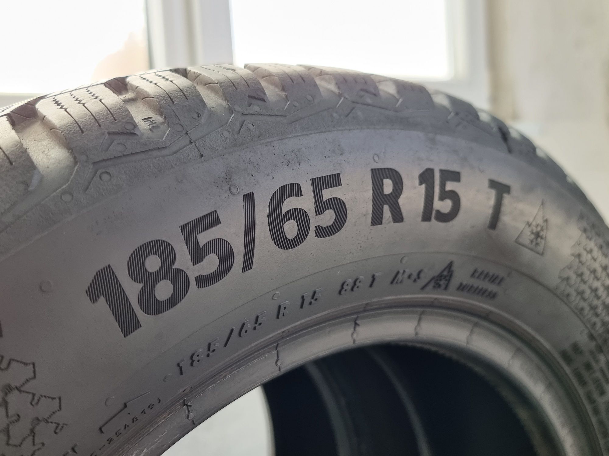 185/65/15 Continental 2Броя: 140лм 7.2мм