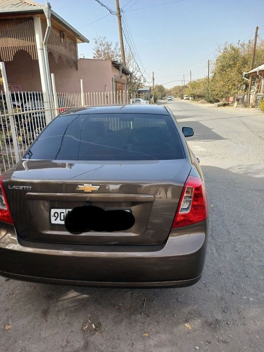 Gentra Lasetti 2023 zeus