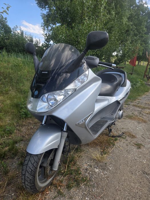 Vând scuter Piaggio