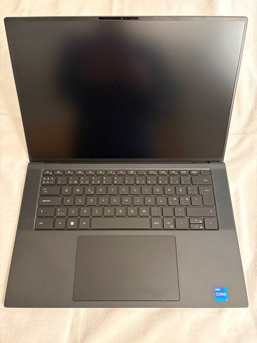 Dell Precision 5570 15,6"IPS 500nit i7 12800H Nvidia A2000 8Gb, 16/512