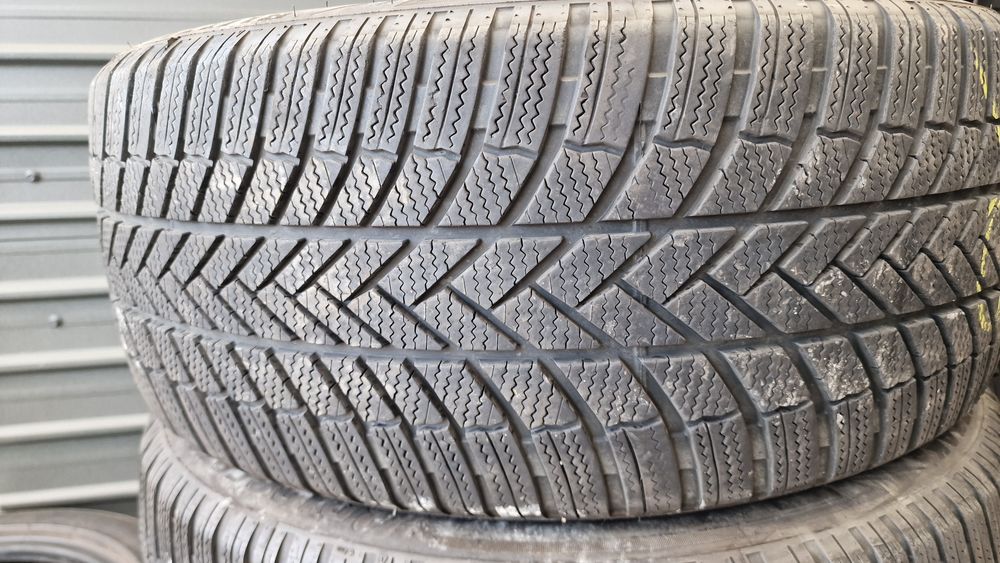 245 45 19 Pirelli Bridgestone 2022 4 anvelope iarna ca noi