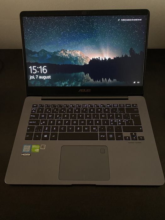 Laptop ASUS ZenBook UX430U