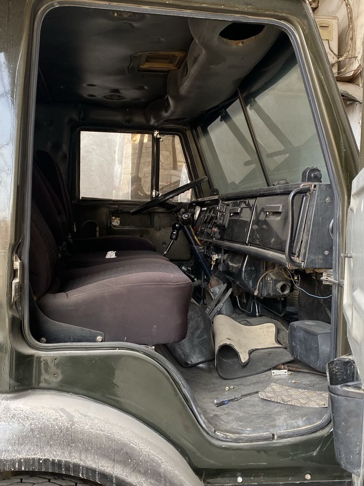Самосвал Камаз 5511