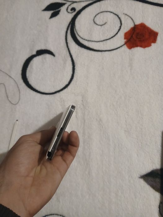 Vând samsung note 5