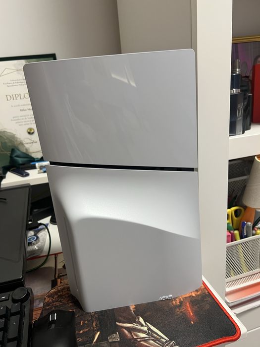 Vand schimb ps5 slim disc cu pc gaming , sau componete pc