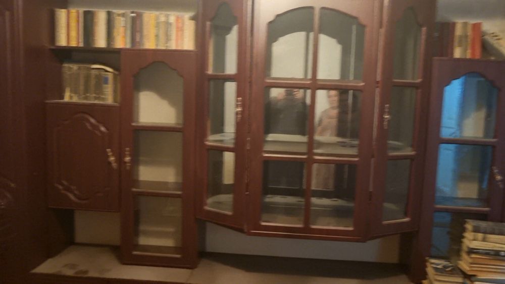 Продам стенку , стенка сотилади!