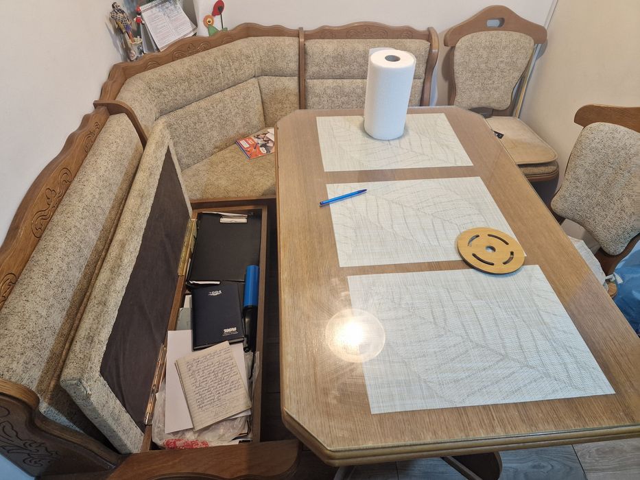 Vând colțar bucătărie