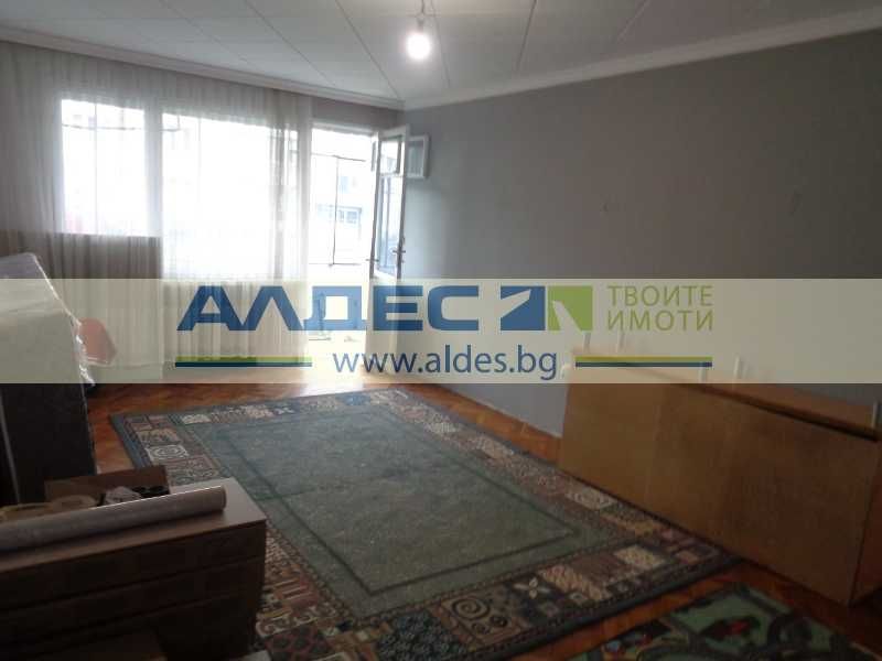 Продава се Четиристаен апартамент в София, Банишора - 100 кв.м за 2000 €/кв.м - Снимка #2