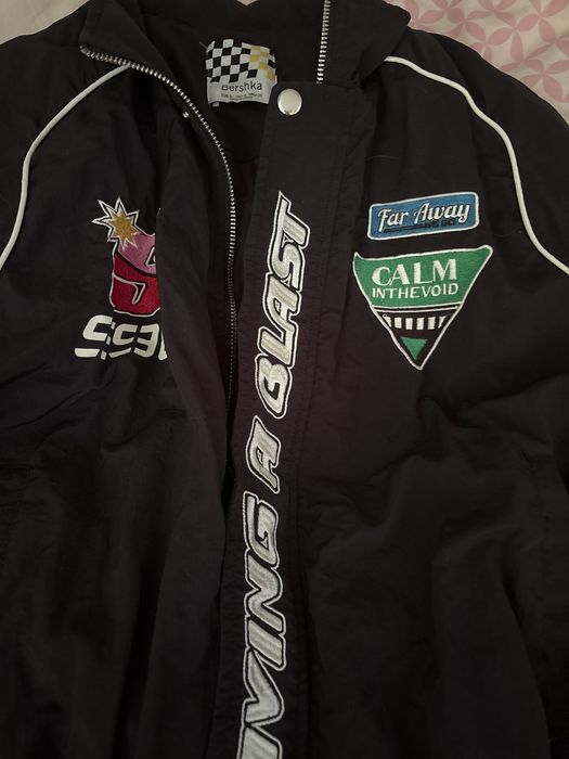 jacheta subtire bershka marimea S