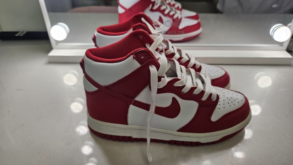 Adidași Jordan rosu/alb