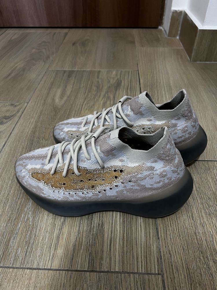 Yeezy Boost 380 "Pepper Non-reflective" Mărimea 42