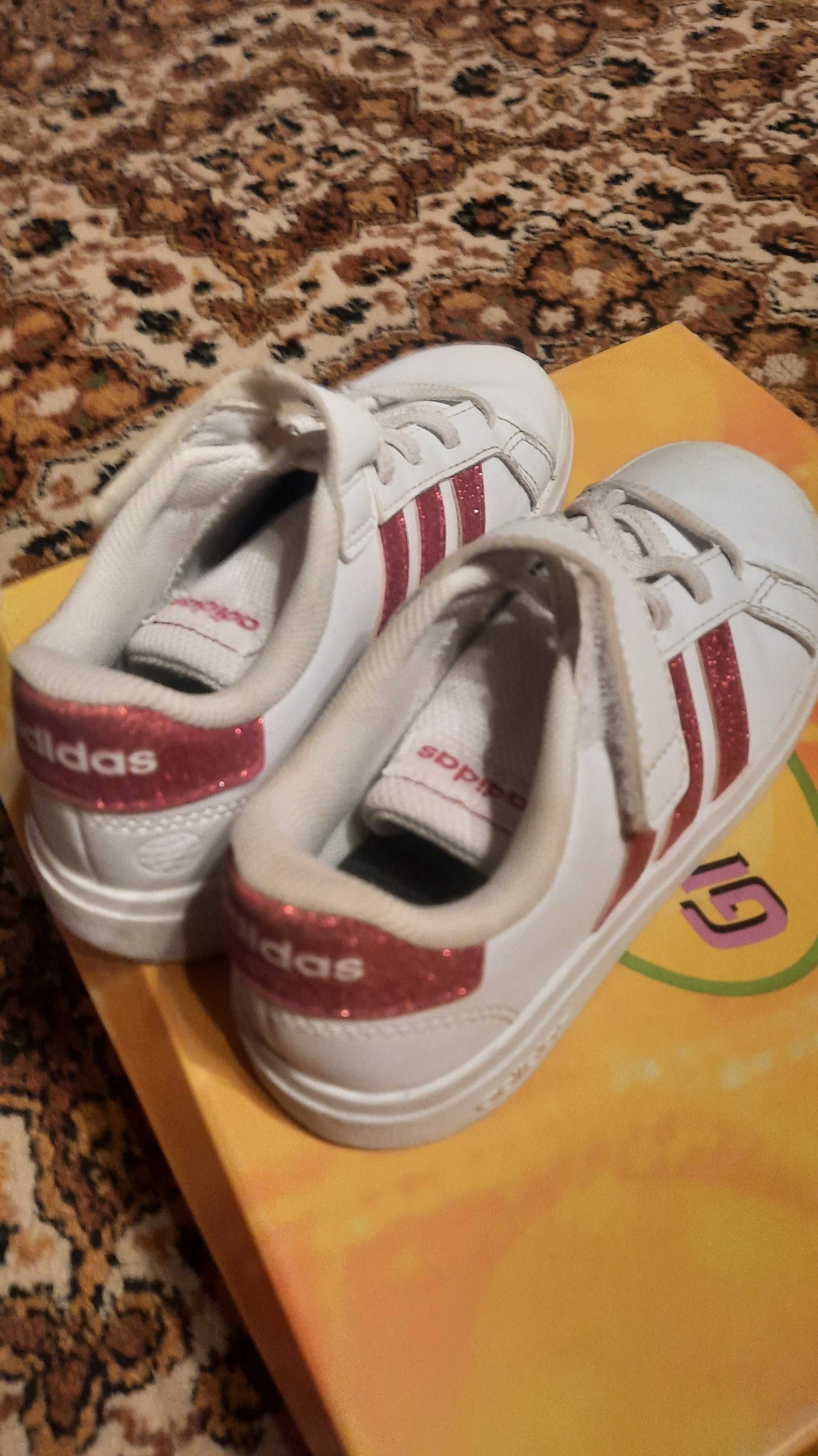 Детски маратонки addidas
