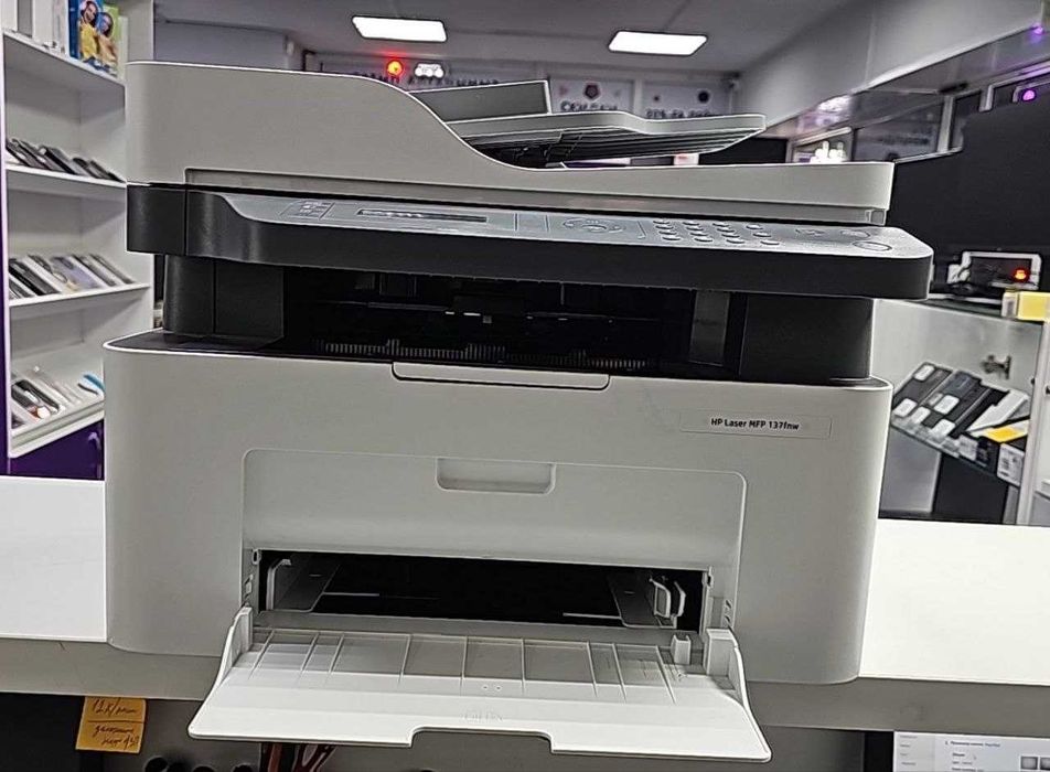HP LaserJet MFP 137Fnw — многофункциональное устройство (МФУ)