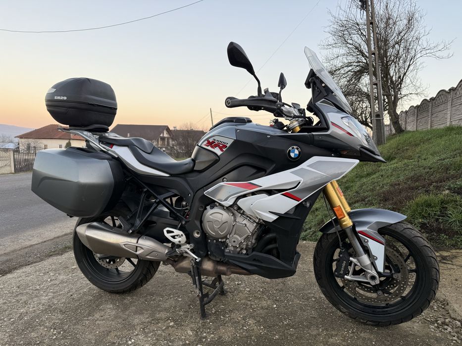 Bmw S1000XR, fabricatie 2017, echipat