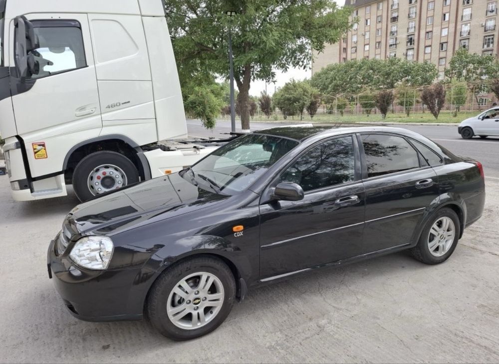 Arenda vikup Lasette 1.8 metan