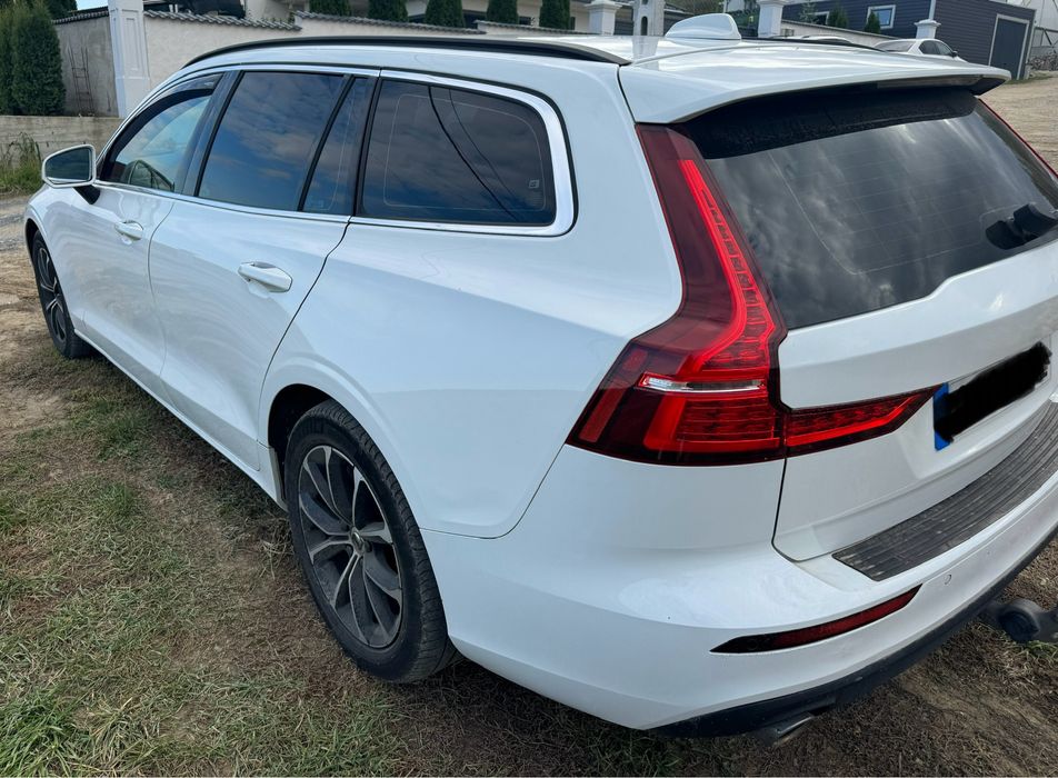 Volvo V60 2.0D Mild Hybrid 197CP