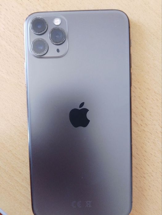 iPhone 11 Pro Max 64 GB