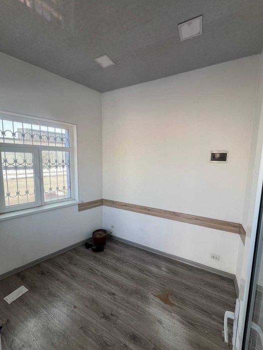 Xona ijaraga beriladi 20kv.m. Bektopi