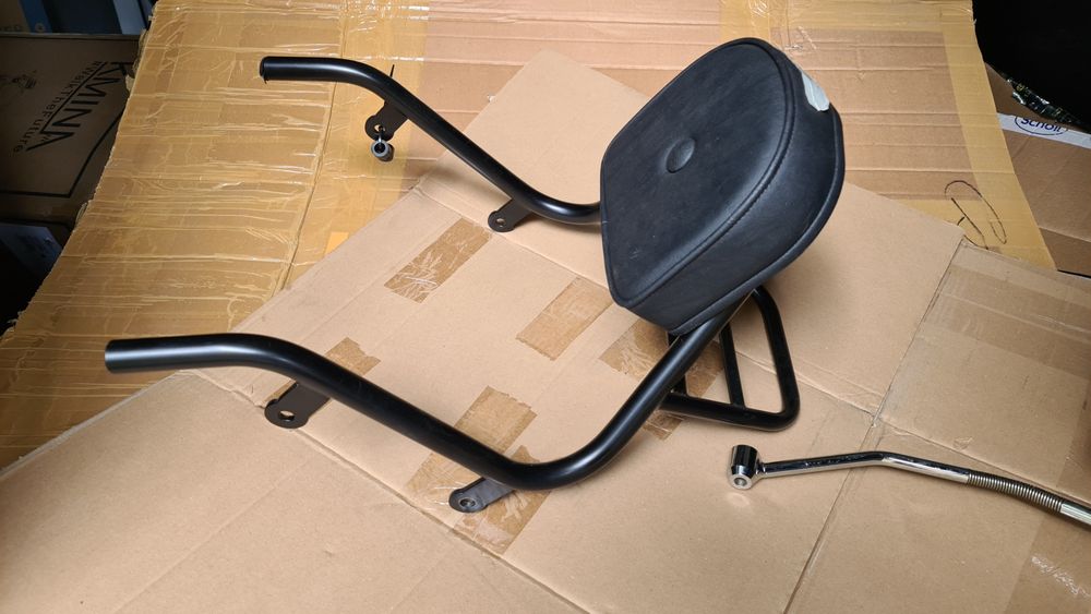 Sissy bar spatar Yamaha XVS 1300 Wildstar  / geanta piele Franco Cuoio