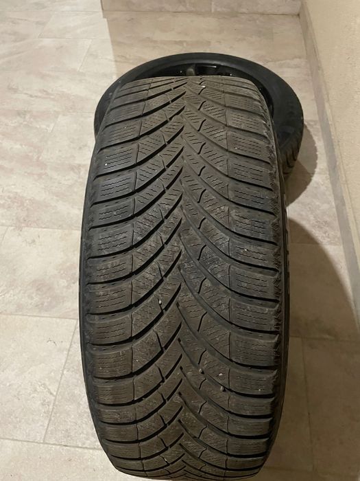 Jante originale BMW r17 5x120 cu cauciucuri de iarna