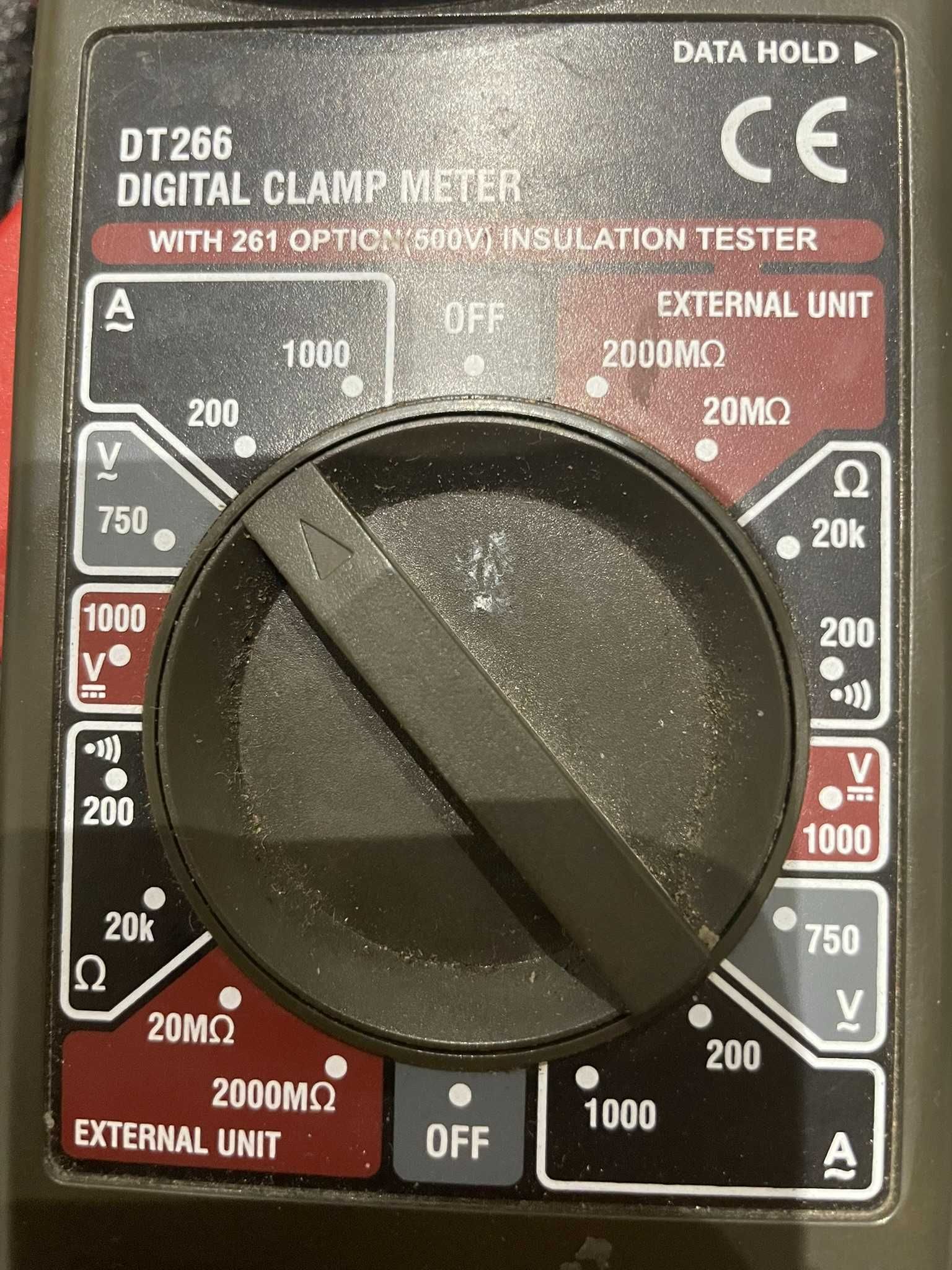 Clampmetru IEK DT266