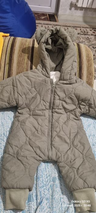 продаётся комбинезон детский