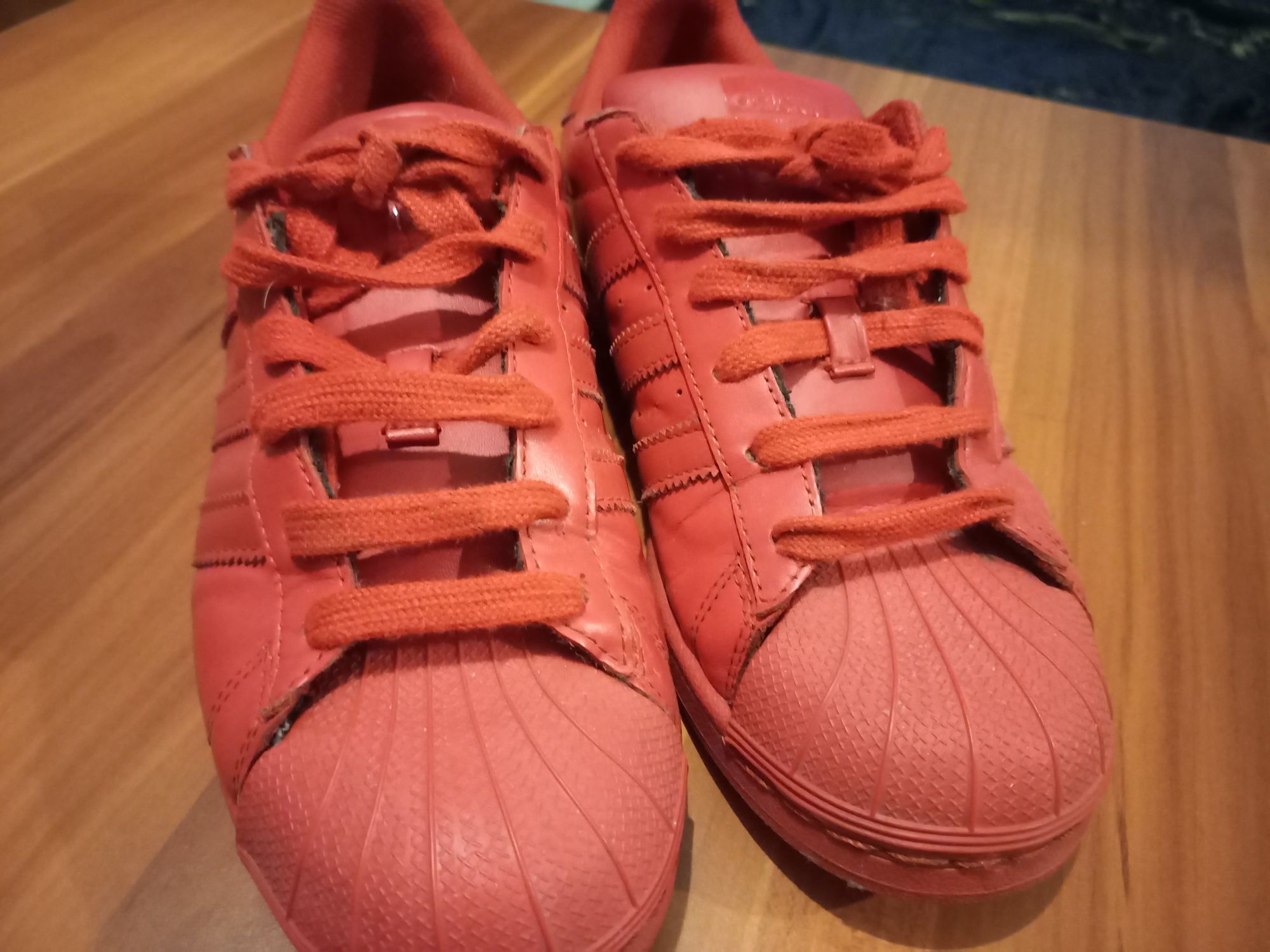 Adidas superstar equality red