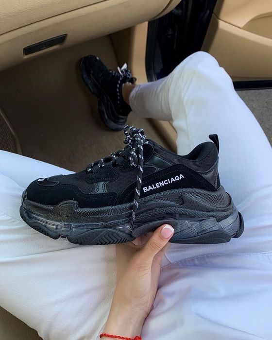 Balenciaga triple s