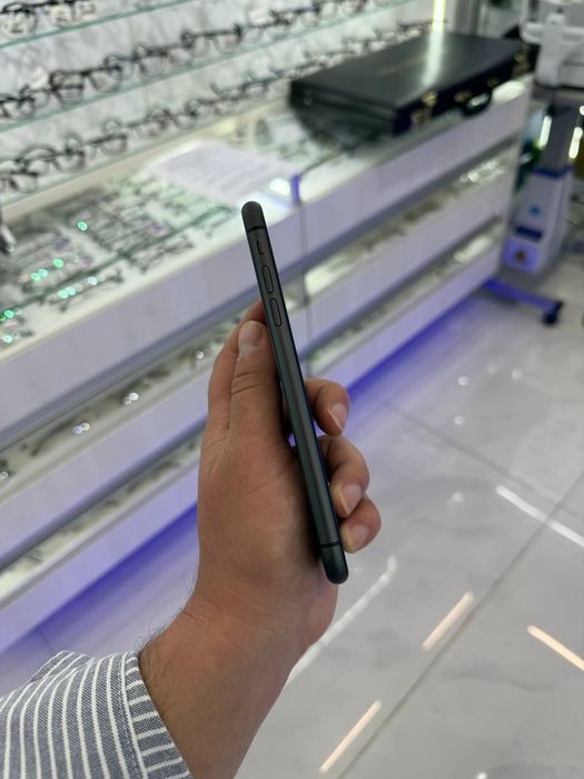 Iphone 11 128GB zor holata