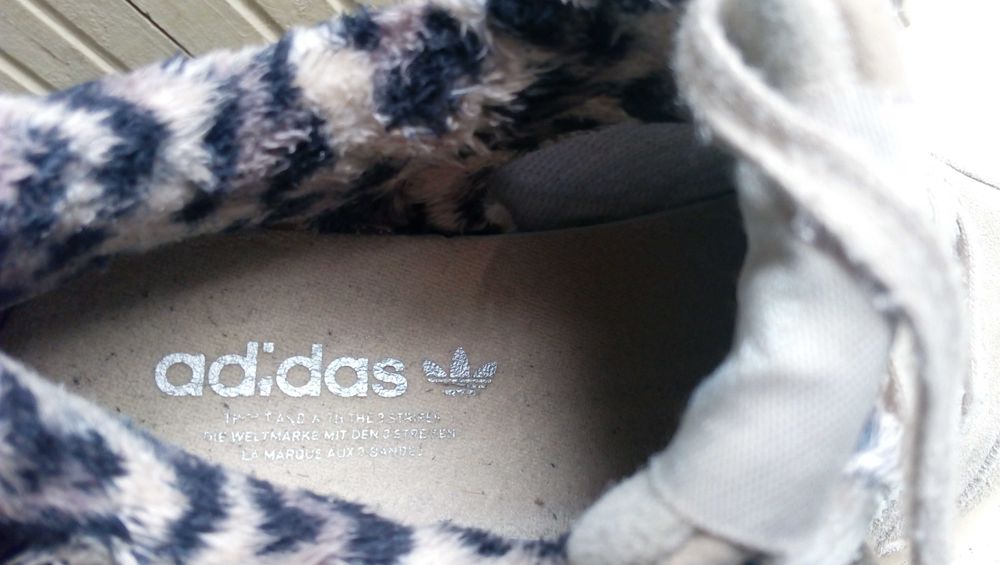 ''Adidas ZX 700 W''оригинални маратонки 39 номер