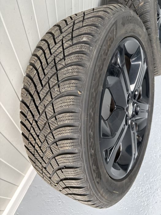 ЛетиДжантиSUZUKI 17* 5х114.3*60.1 *6.5J*ET50*+ЗимниГуми215/55/17 дот23