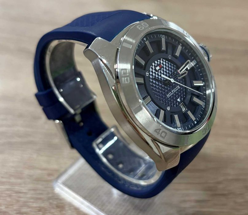 Часовник Tommy Hilfiger Windsurf 1792134