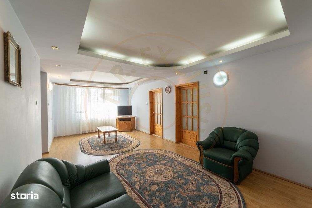 Vila - Piscina - Bradu!