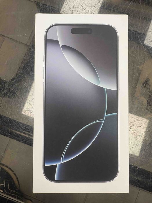 Като нов Iphone 16 pro 128 gb с гаранция