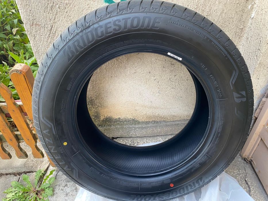 4 Anvelope Vara Bridgestone 225x65x17 102H Dot 2025
