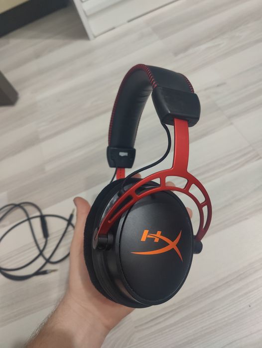 Casti gaming HyperX Clou Alpha