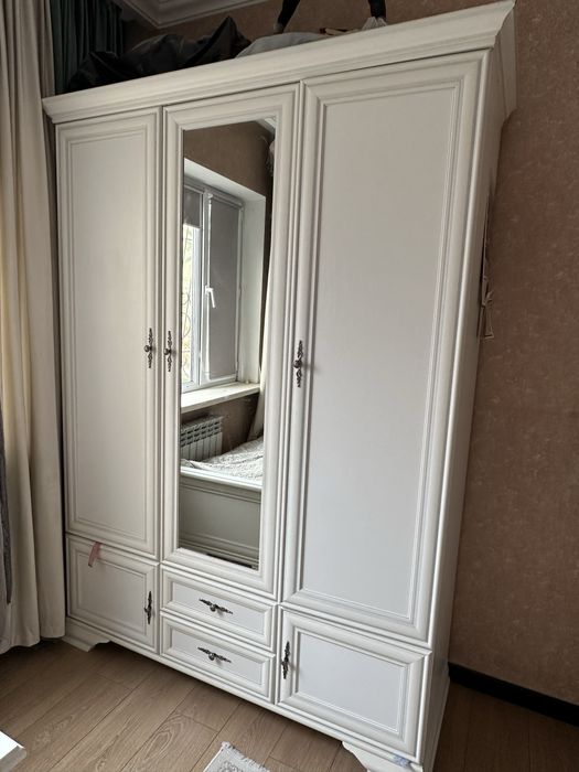 Шкаф , шифонер район Аксай