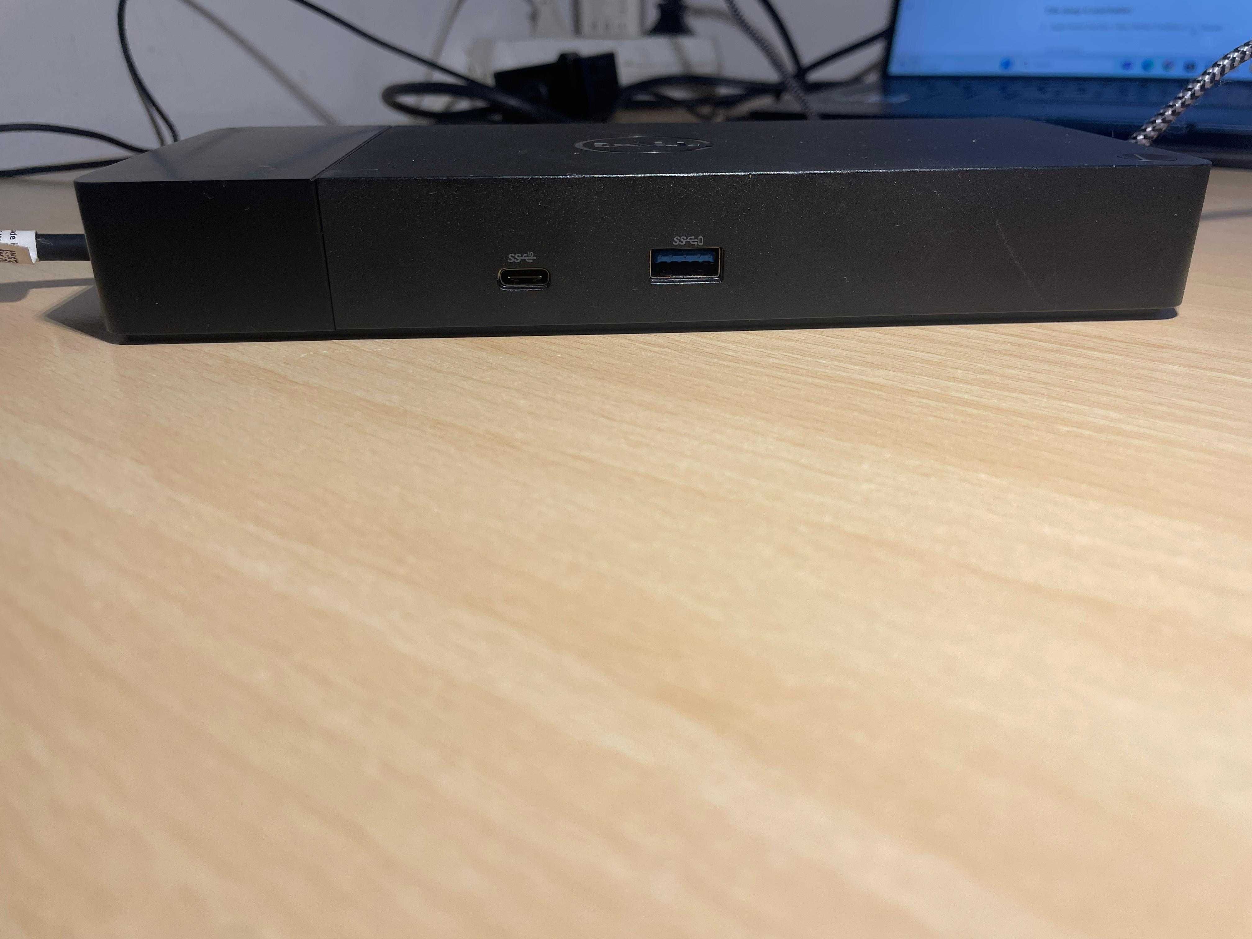 Dell WD19 USB-C Dock – 4K Dual Display, LAN, Funcțional Work Setup